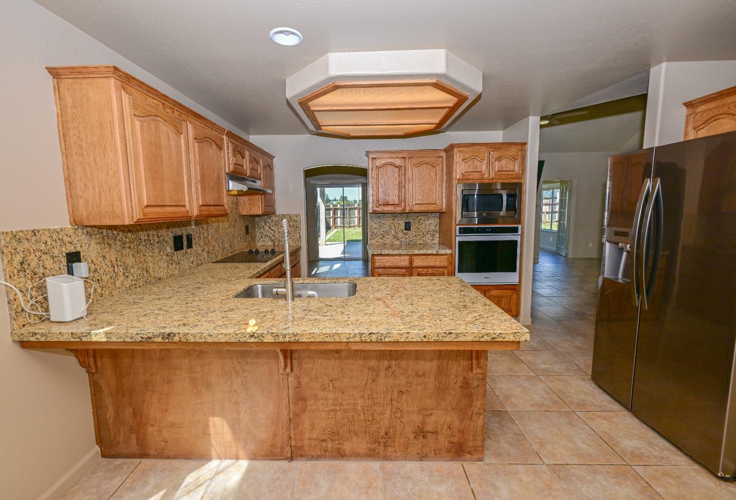 10089 N Baird Ave, Fresno, CA 93730