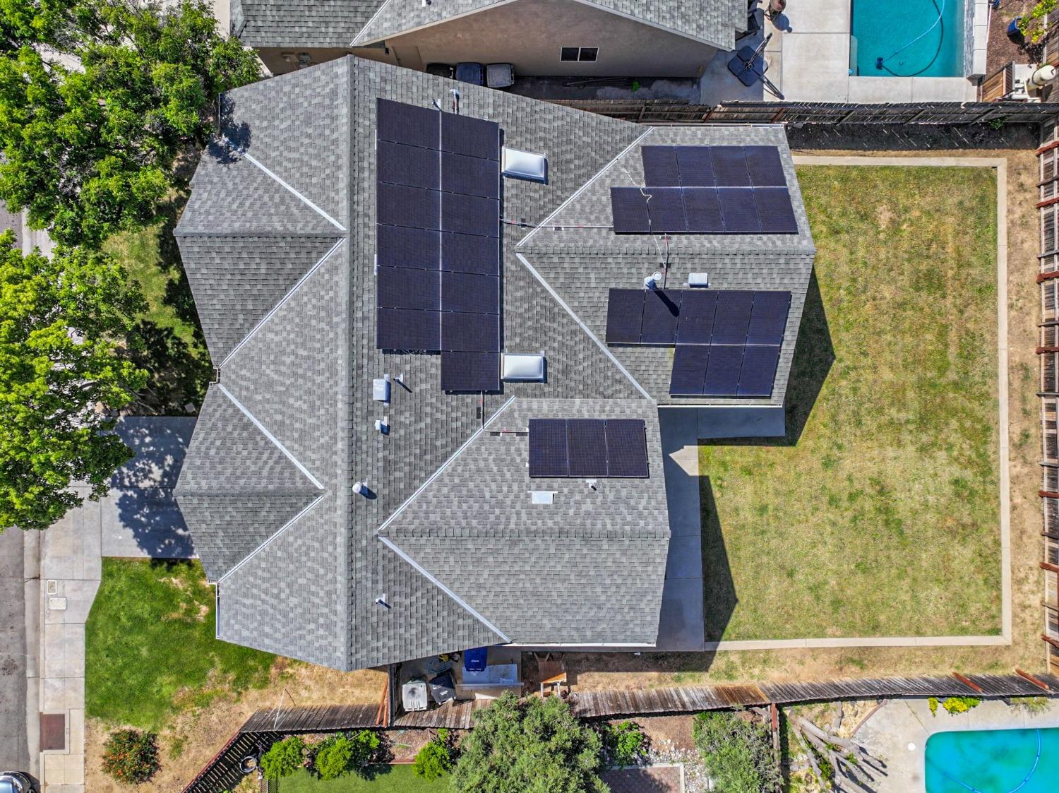 10089 N Baird Ave, Fresno, CA 93730