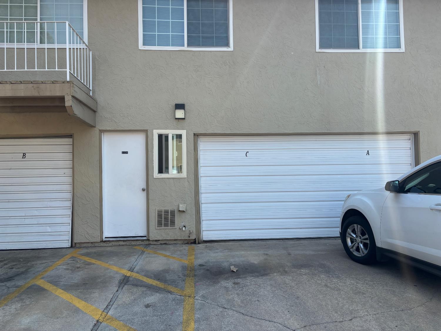 2236 Peach Ave #3, Clovis, CA 93612