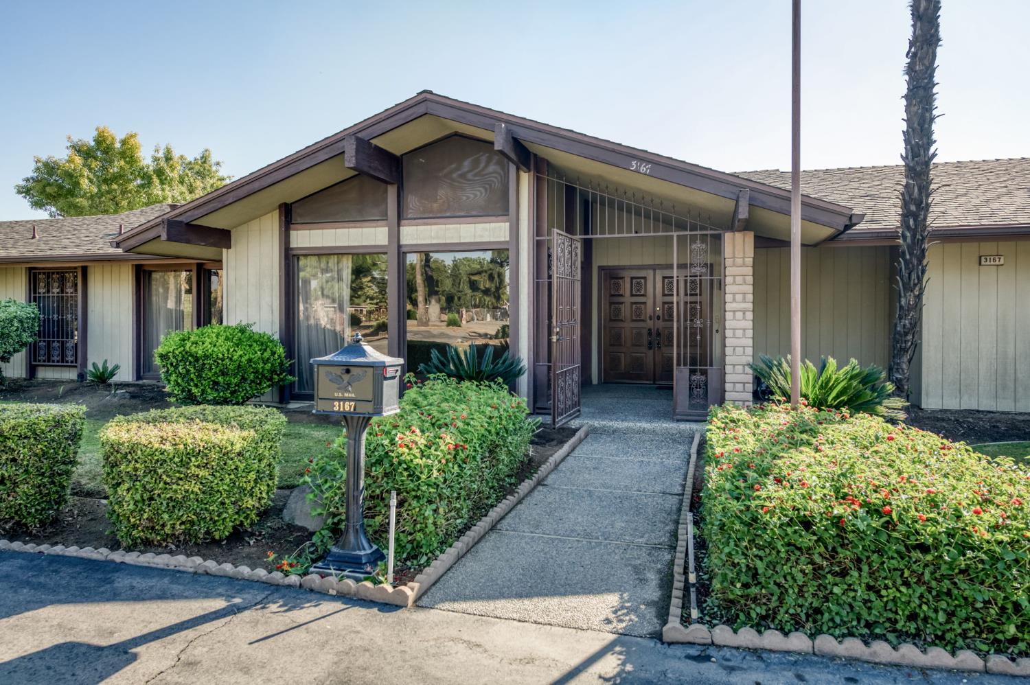 3167 W Kearney Blvd, Fresno, CA 93706