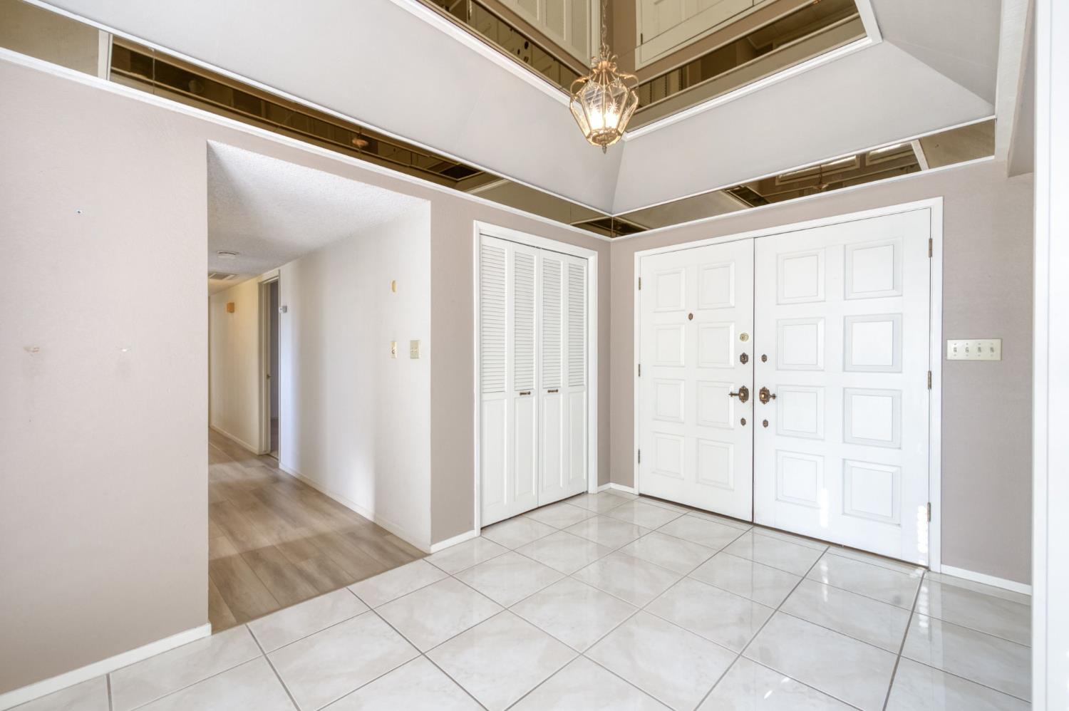 3167 W Kearney Blvd, Fresno, CA 93706