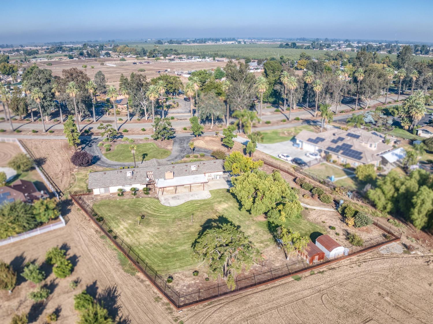 3167 W Kearney Blvd, Fresno, CA 93706