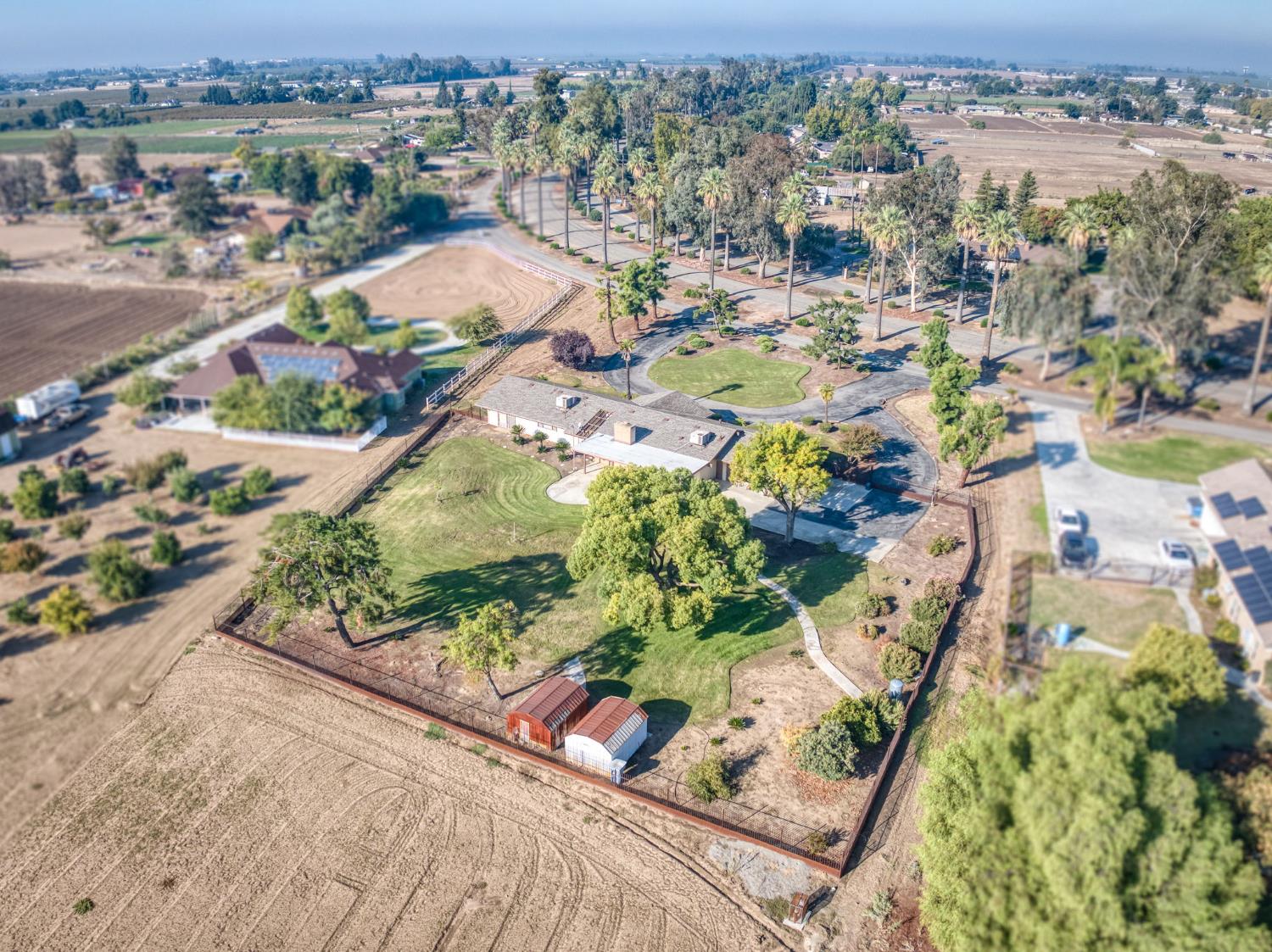 3167 W Kearney Blvd, Fresno, CA 93706