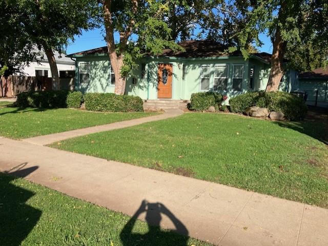 2612 N Farris Ave, Fresno, CA 93704