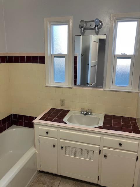 2612 N Farris Ave, Fresno, CA 93704