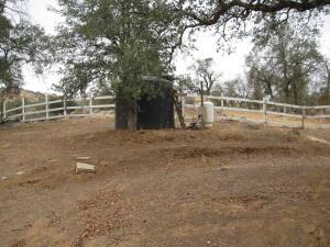 35548 Hummingbird Ln, Yokuts Valley, CA 93675