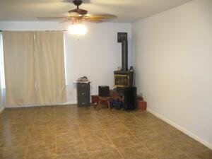 35548 Hummingbird Ln, Yokuts Valley, CA 93675