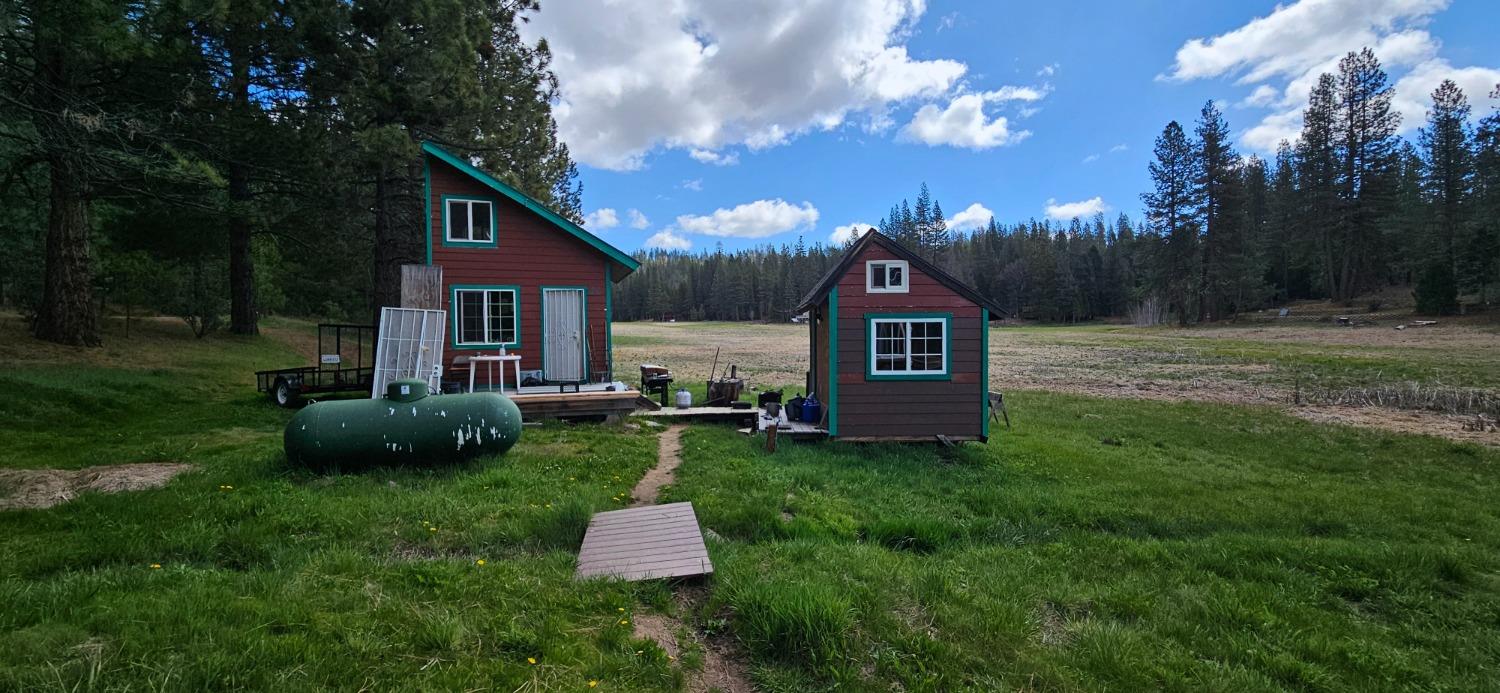 112 Meadow Ln, North Fork, CA 93643