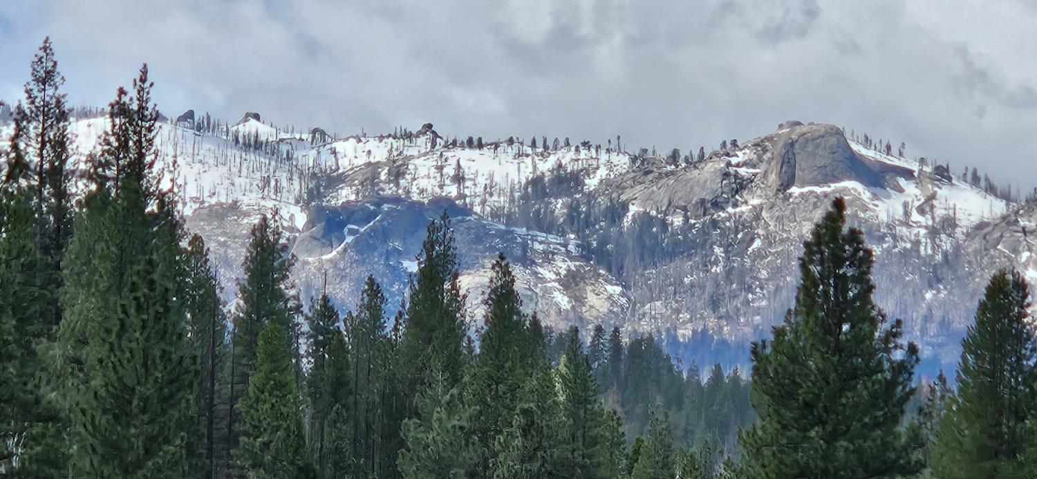 112 Meadow Ln, North Fork, CA 93643