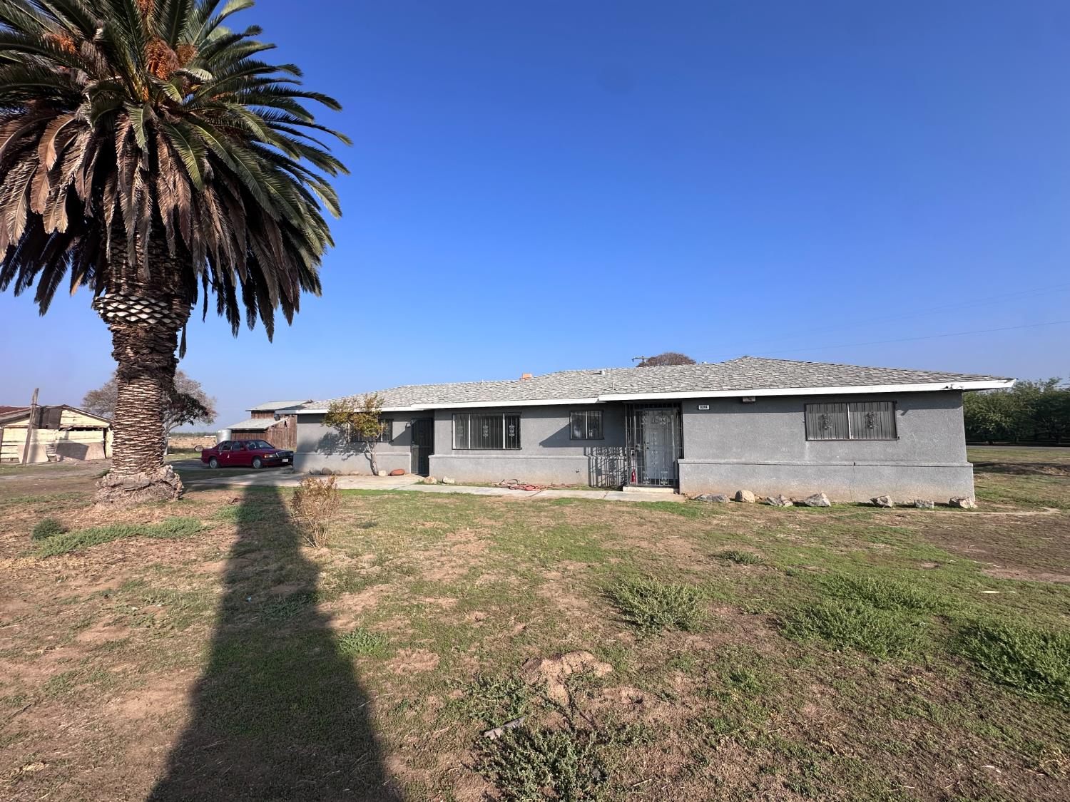 9244 W Lincoln Ave, Fresno, CA 93706