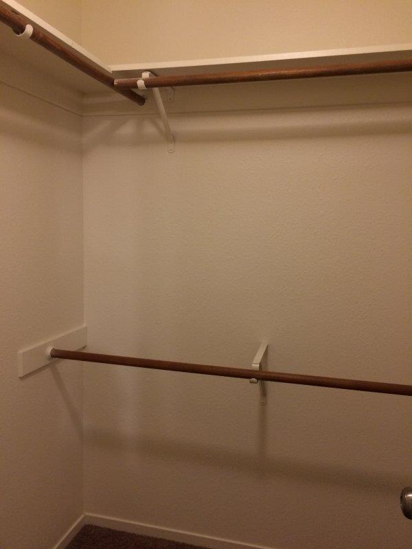 570 W Escalon Ave, Clovis, CA 93612