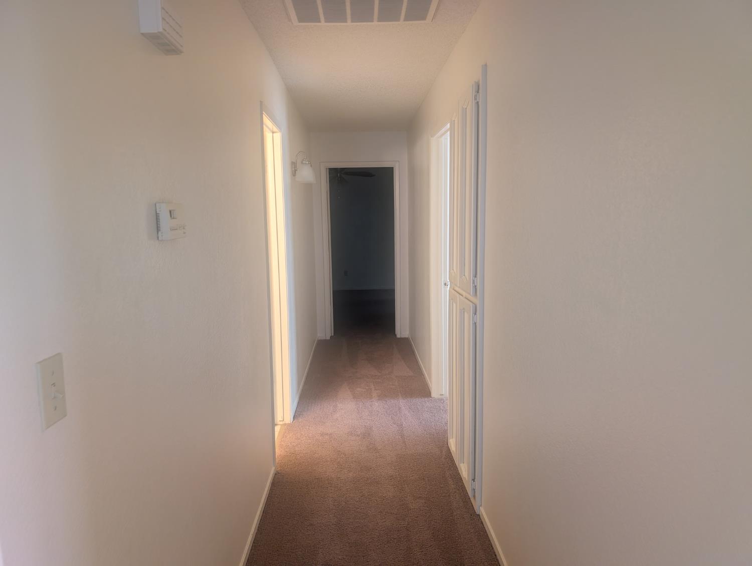 570 W Escalon Ave, Clovis, CA 93612