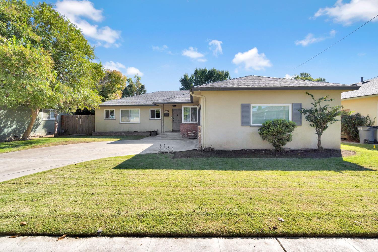 3508 E Norwich Ave, Fresno, CA 93727