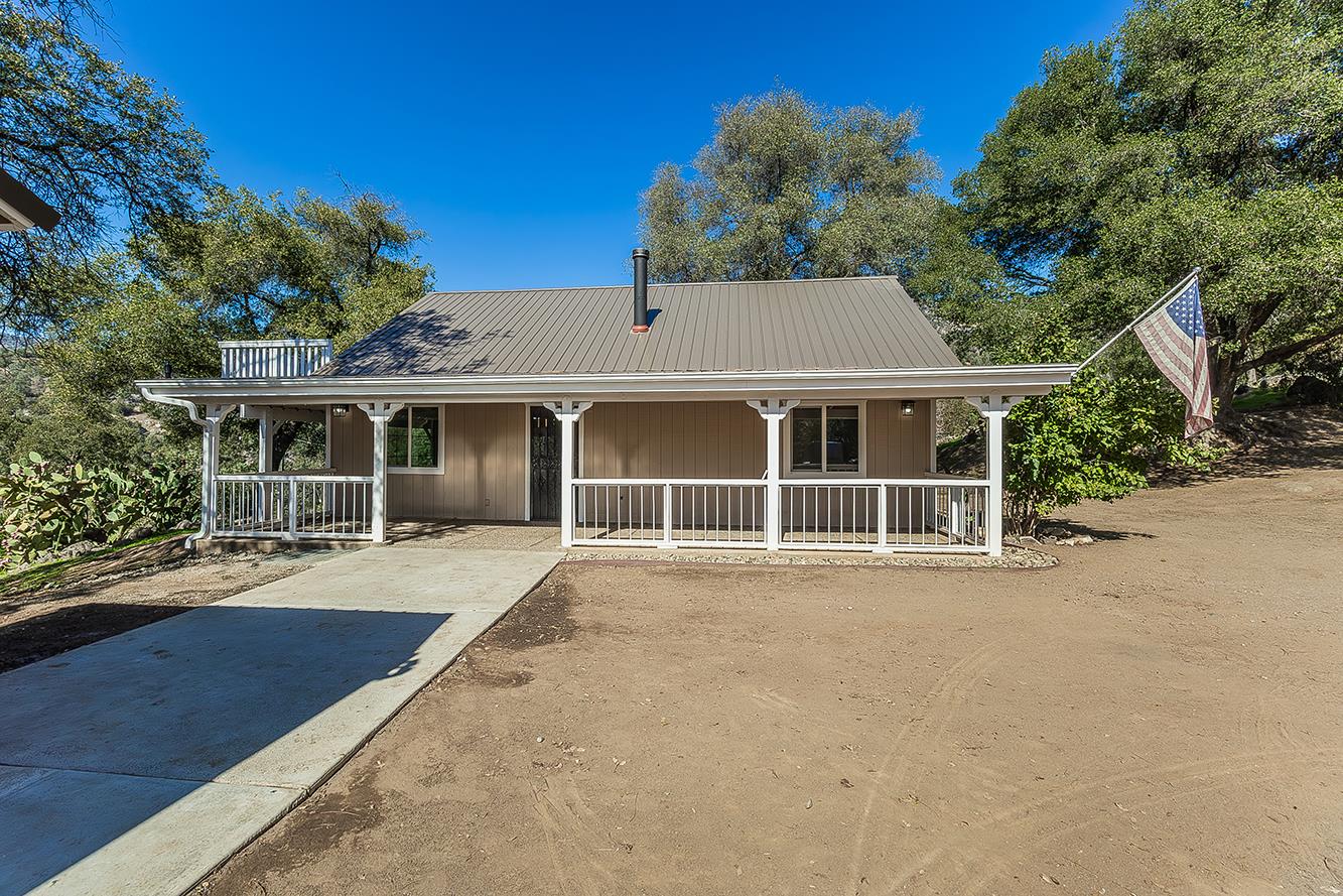 32035 Sycamore Rd, Tollhouse, CA 93667