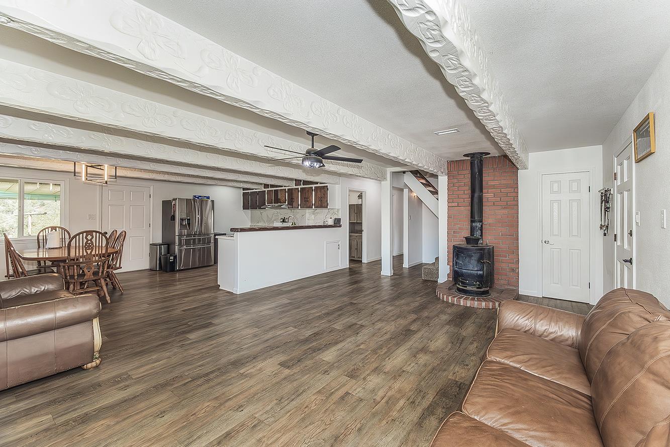 32035 Sycamore Rd, Tollhouse, CA 93667