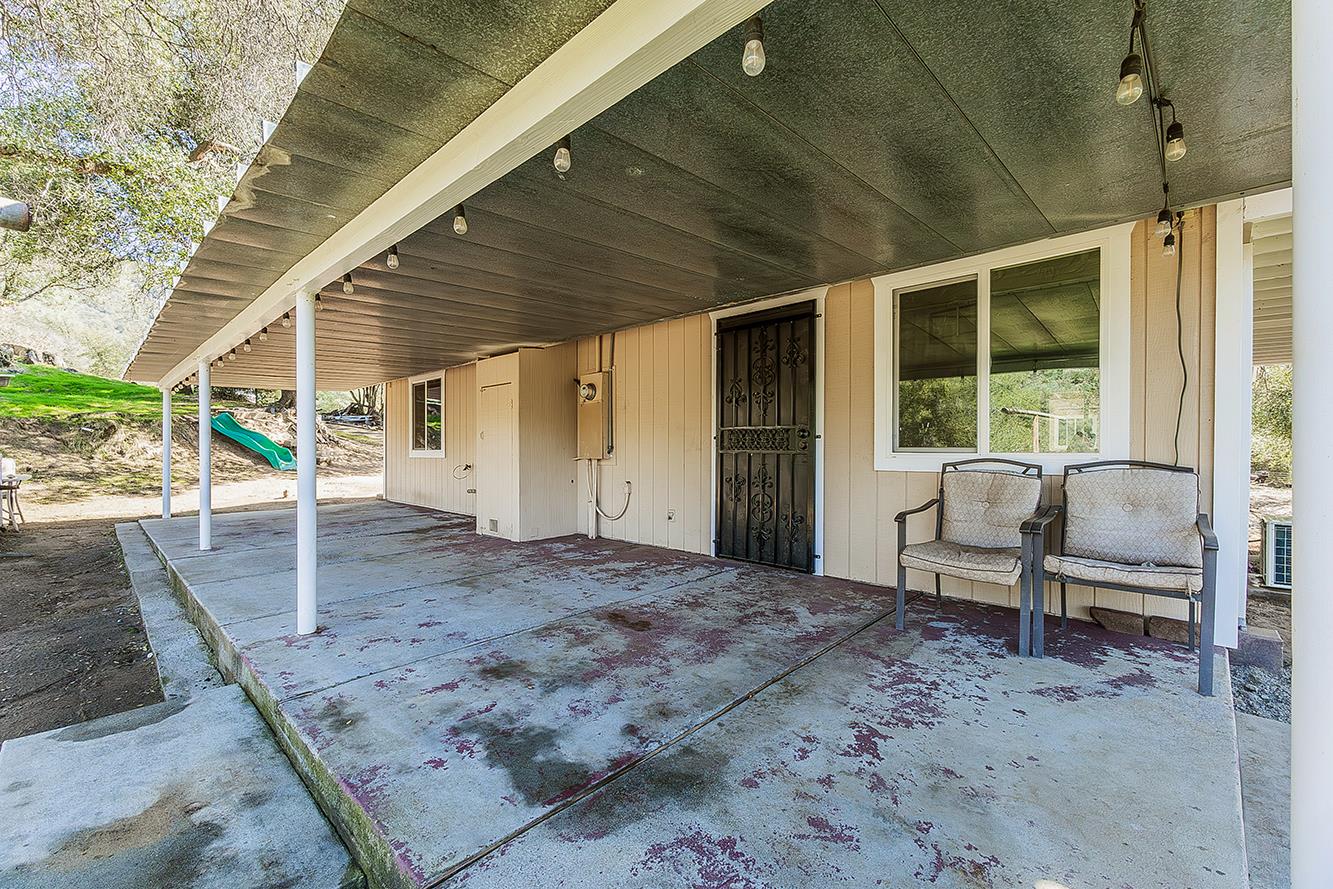 32035 Sycamore Rd, Tollhouse, CA 93667