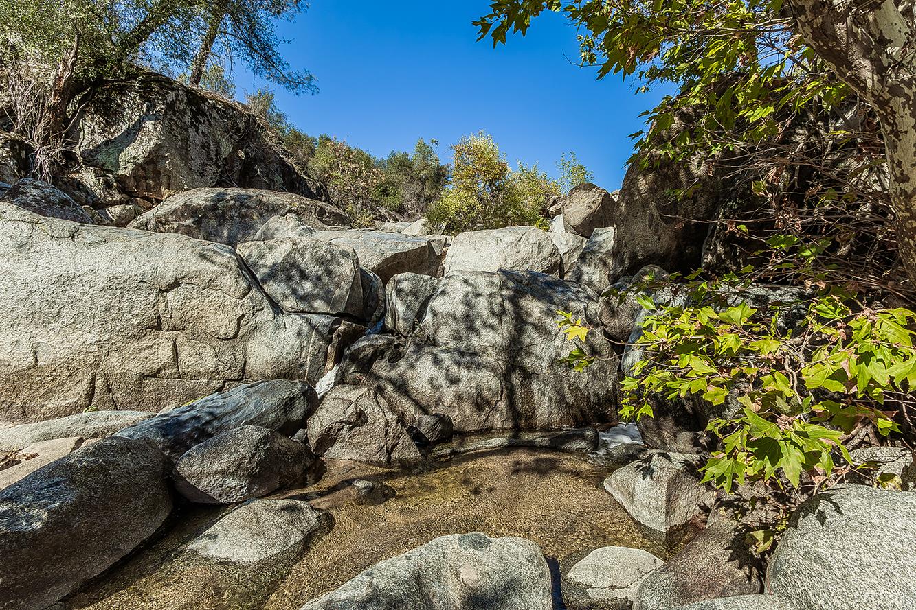32035 Sycamore Rd, Tollhouse, CA 93667