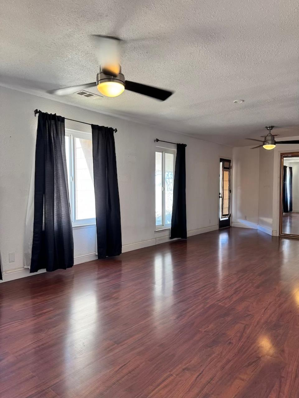 2461 N Grantland Ave, Fresno, CA 93723