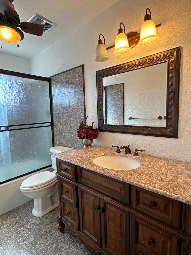 2461 N Grantland Ave, Fresno, CA 93723