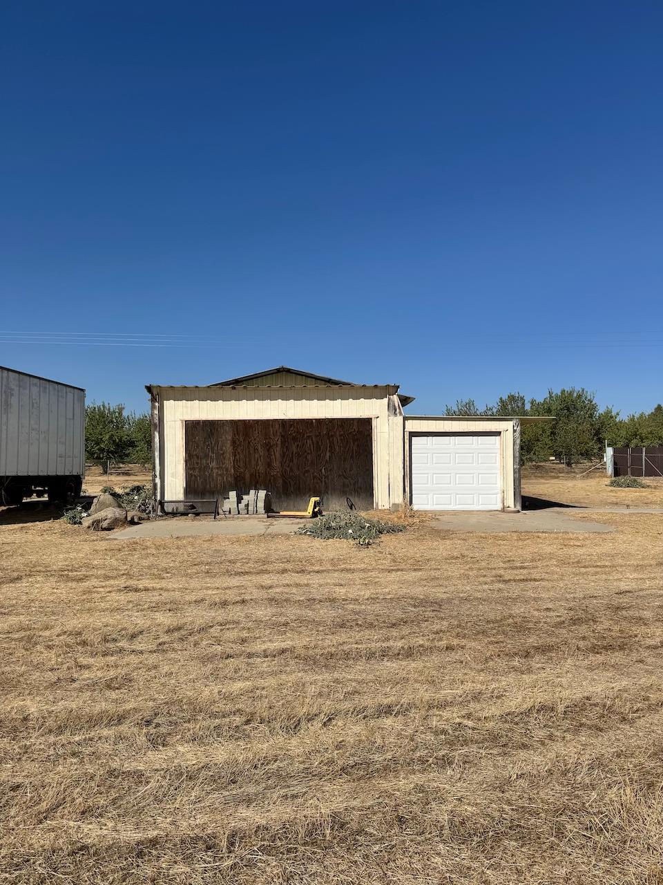 2461 N Grantland Ave, Fresno, CA 93723