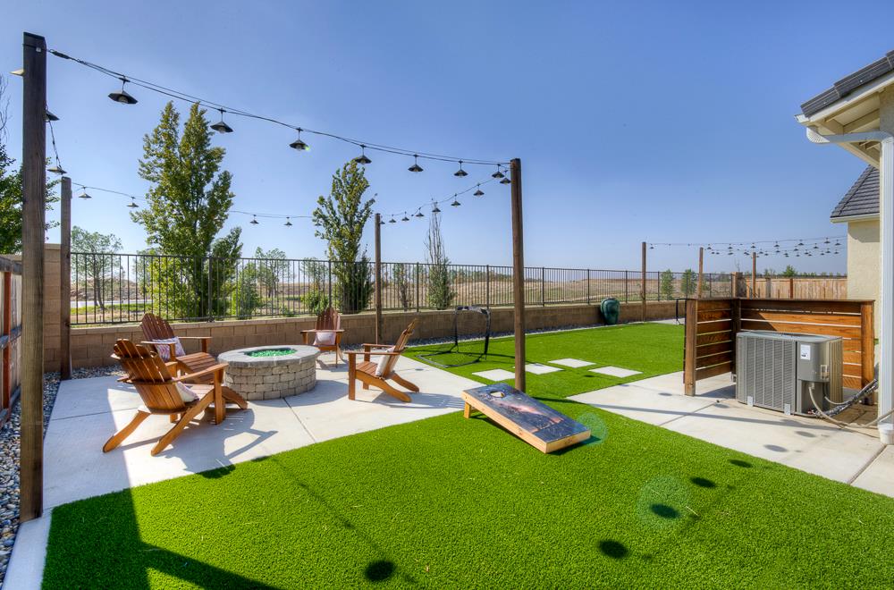 1048 Beaver Pond Loop, Madera, CA 93636