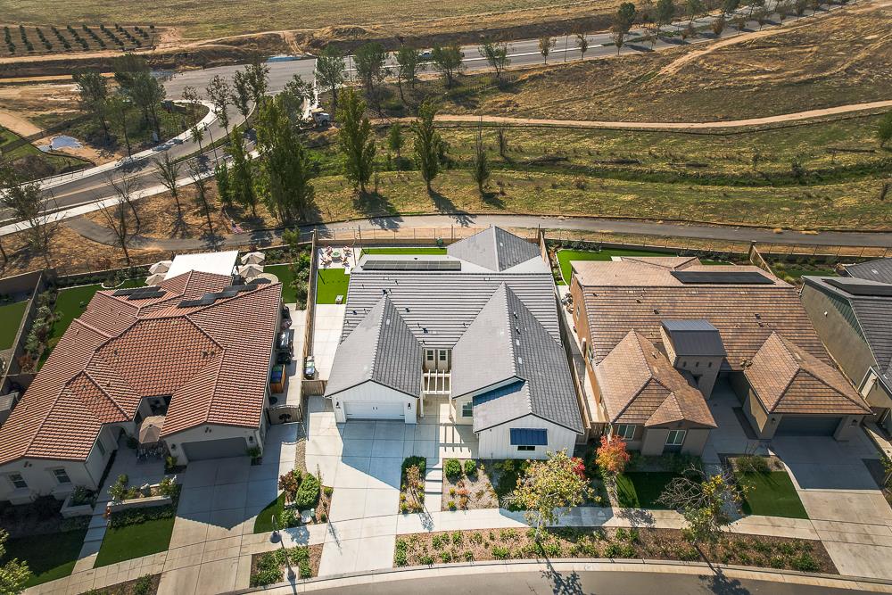 1048 Beaver Pond Loop, Madera, CA 93636