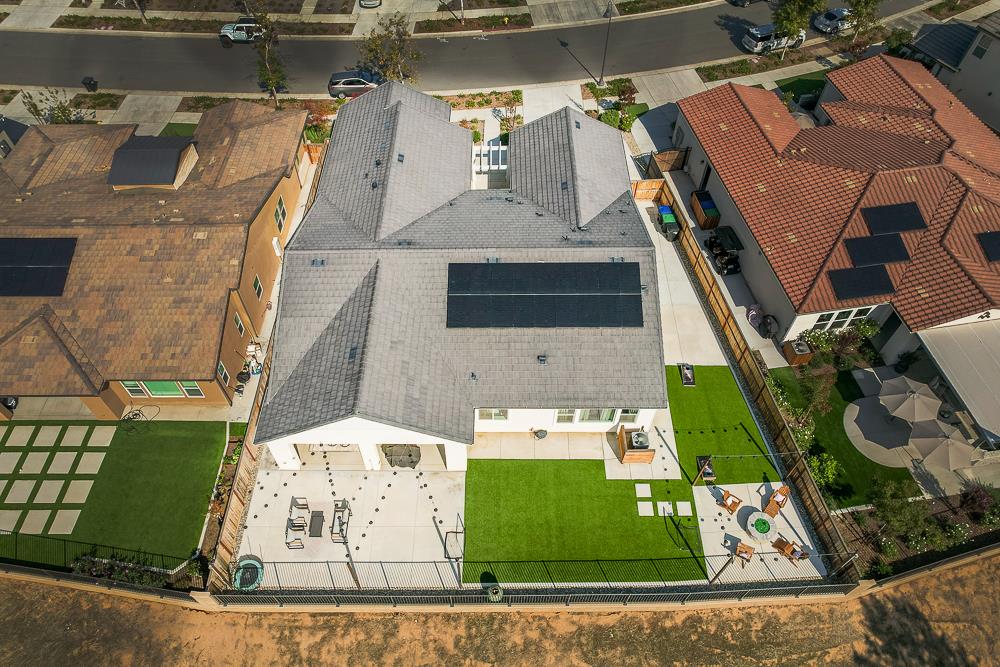 1048 Beaver Pond Loop, Madera, CA 93636