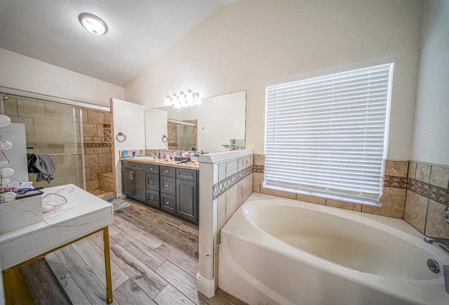 152 N Shelly Ave, Fresno, CA 93727