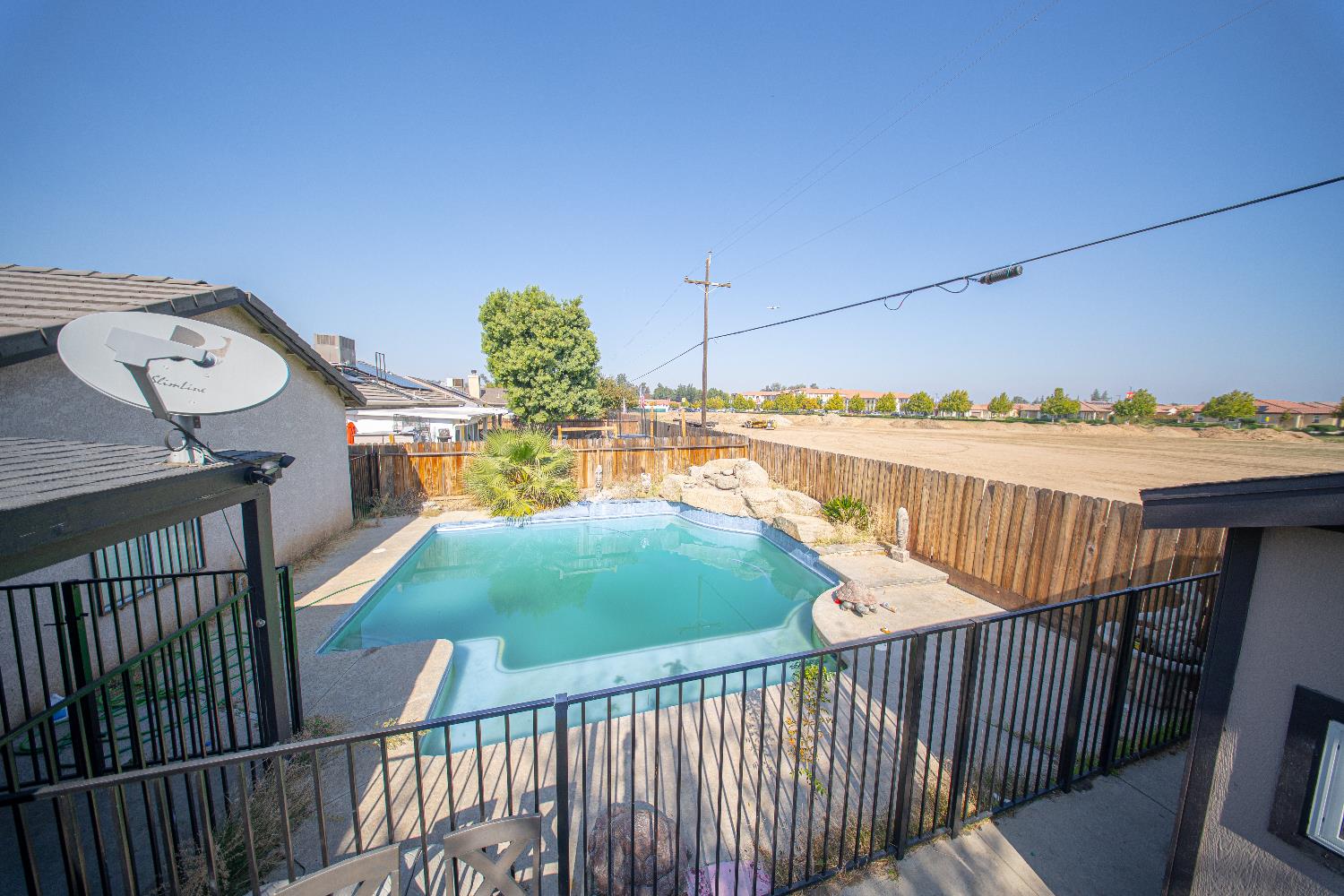 152 N Shelly Ave, Fresno, CA 93727