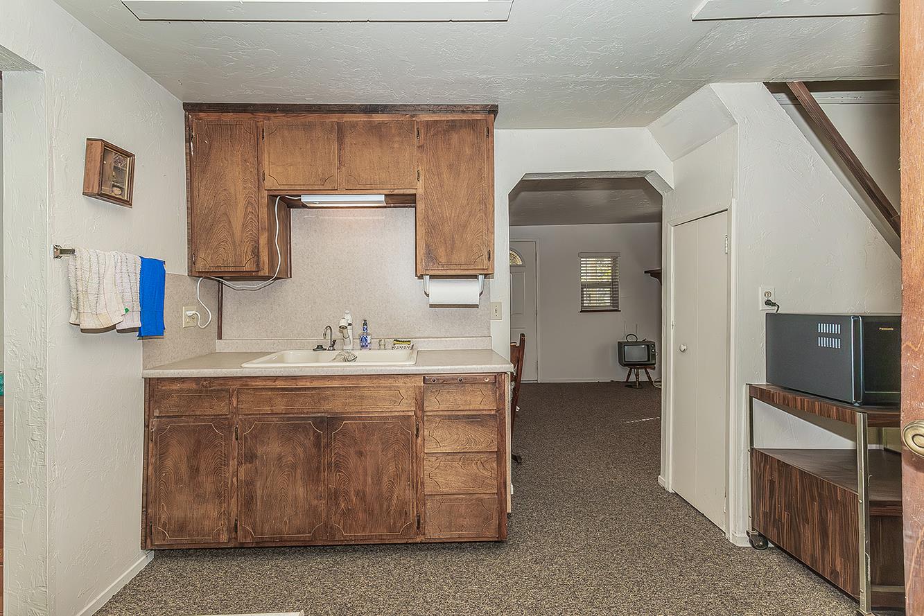 41894 Merriman Ln, Auberry, CA 93602