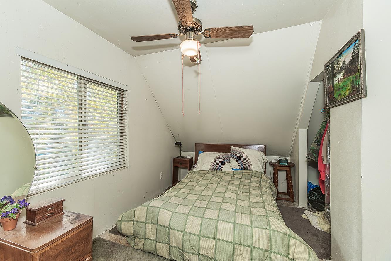 41894 Merriman Ln, Auberry, CA 93602