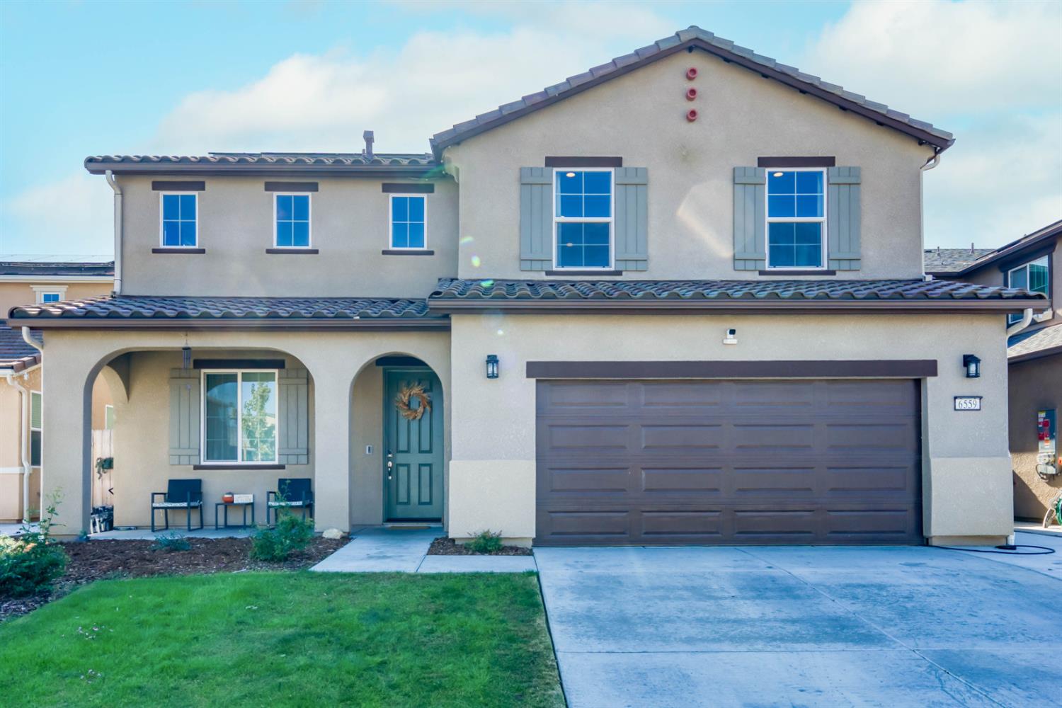 6559 E Berkeley Ave, Fresno, CA 93727