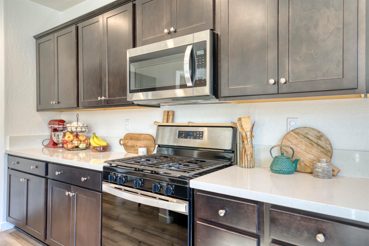 6559 E Berkeley Ave, Fresno, CA 93727