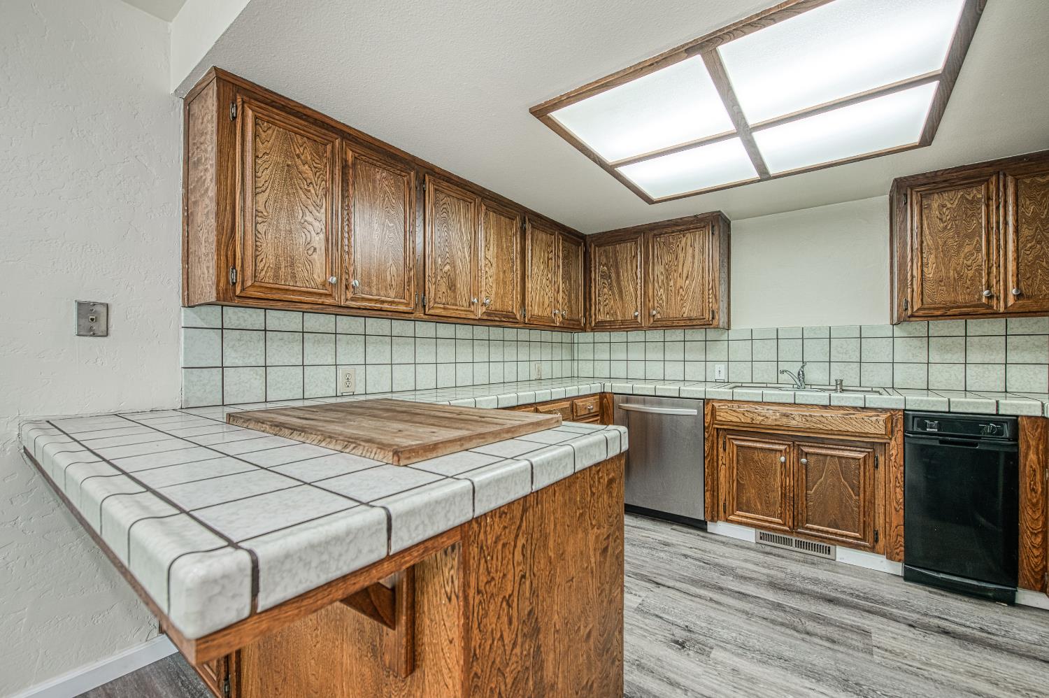 33988 Shaver Springs Rd, Auberry, CA 93602