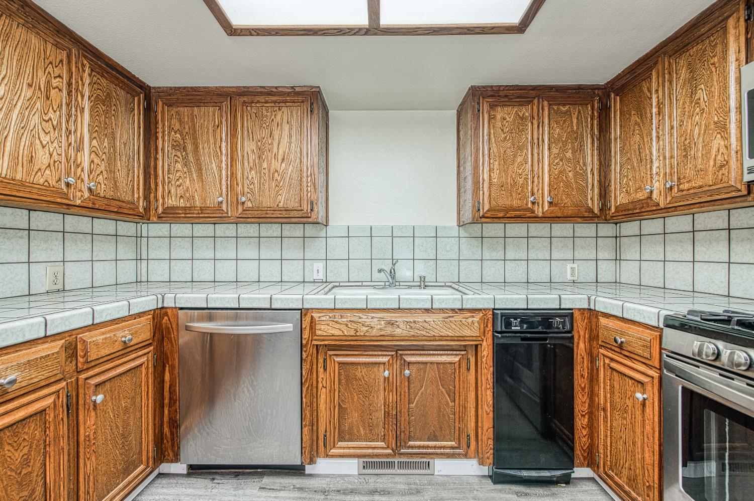 33988 Shaver Springs Rd, Auberry, CA 93602