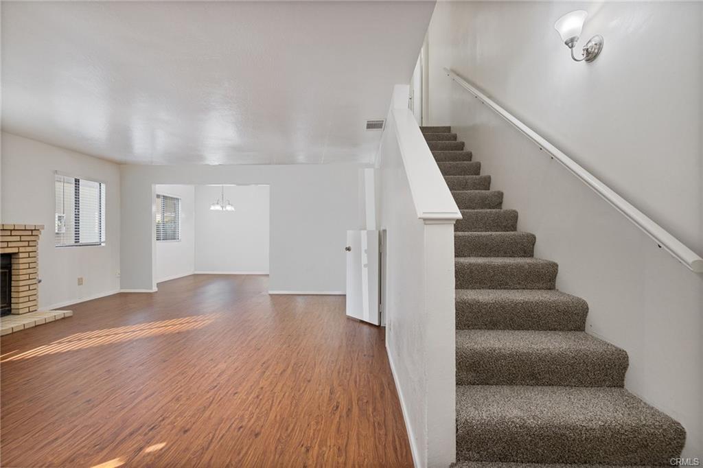 49400 River Park Rd #17, Oakhurst, CA 93644