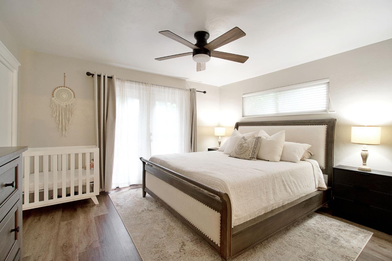 1103 S Linda Vista St, Visalia, CA 93277