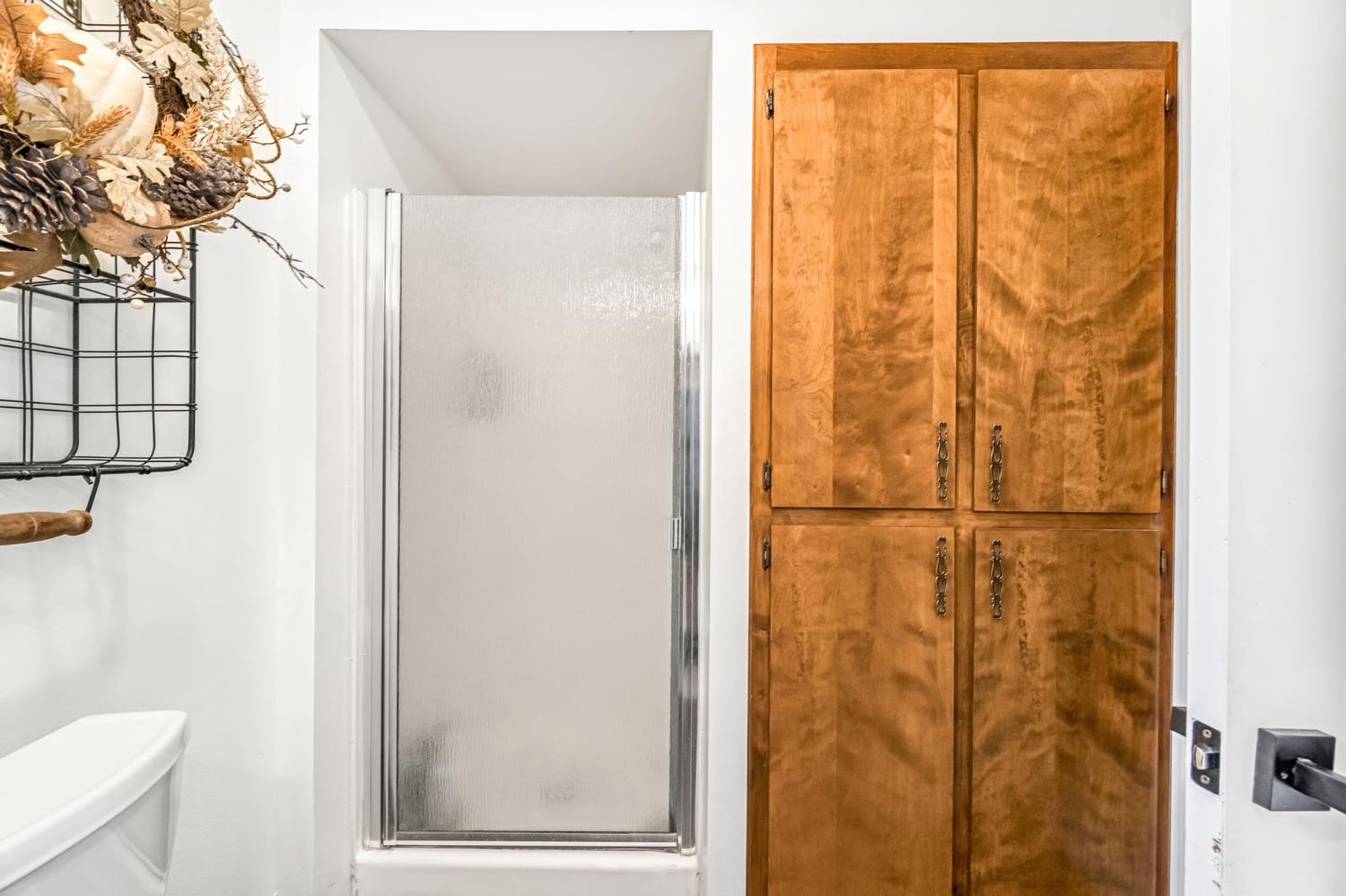 1103 S Linda Vista St, Visalia, CA 93277