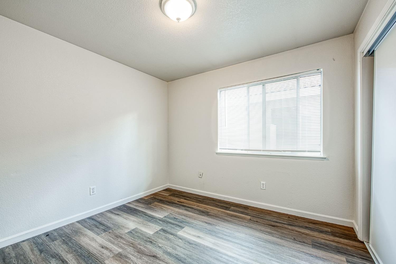 4657 W Berkeley Ave, Fresno, CA 93722