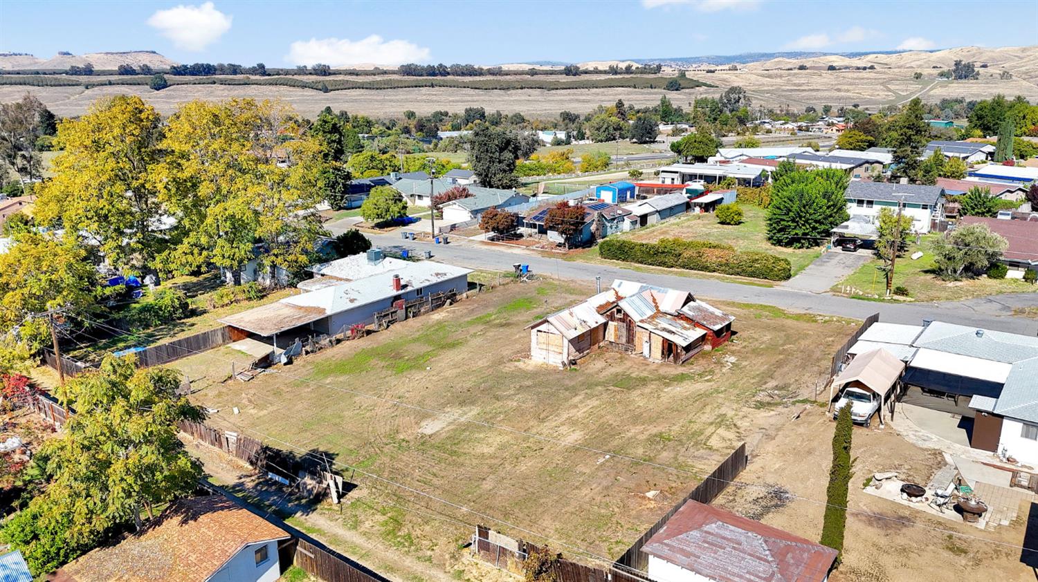 3937 E Marcus Ave, Friant, CA 93626