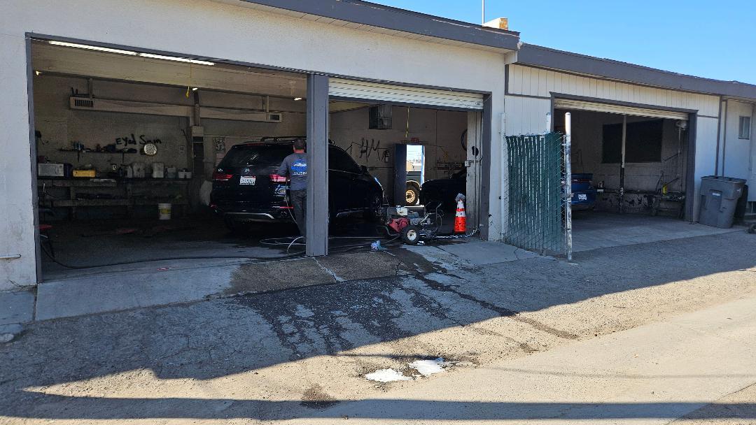 220 N Abby St, Fresno, CA 93701