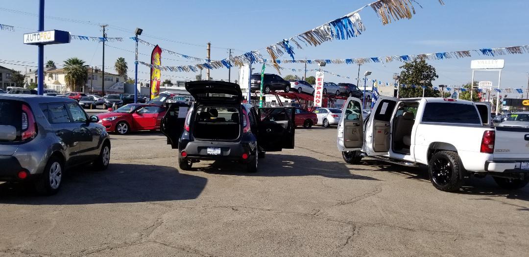 220 N Abby St, Fresno, CA 93701