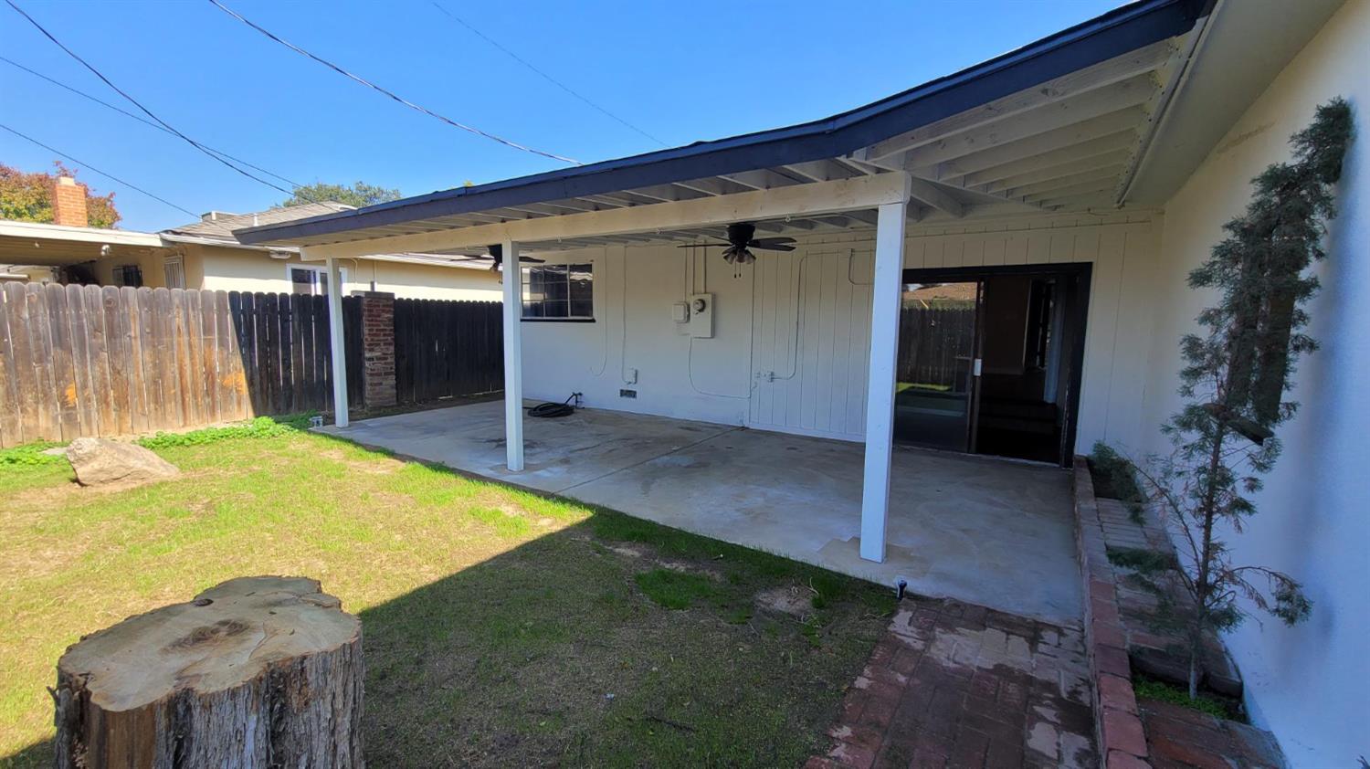 4259 N 4Th St, Fresno, CA 93726