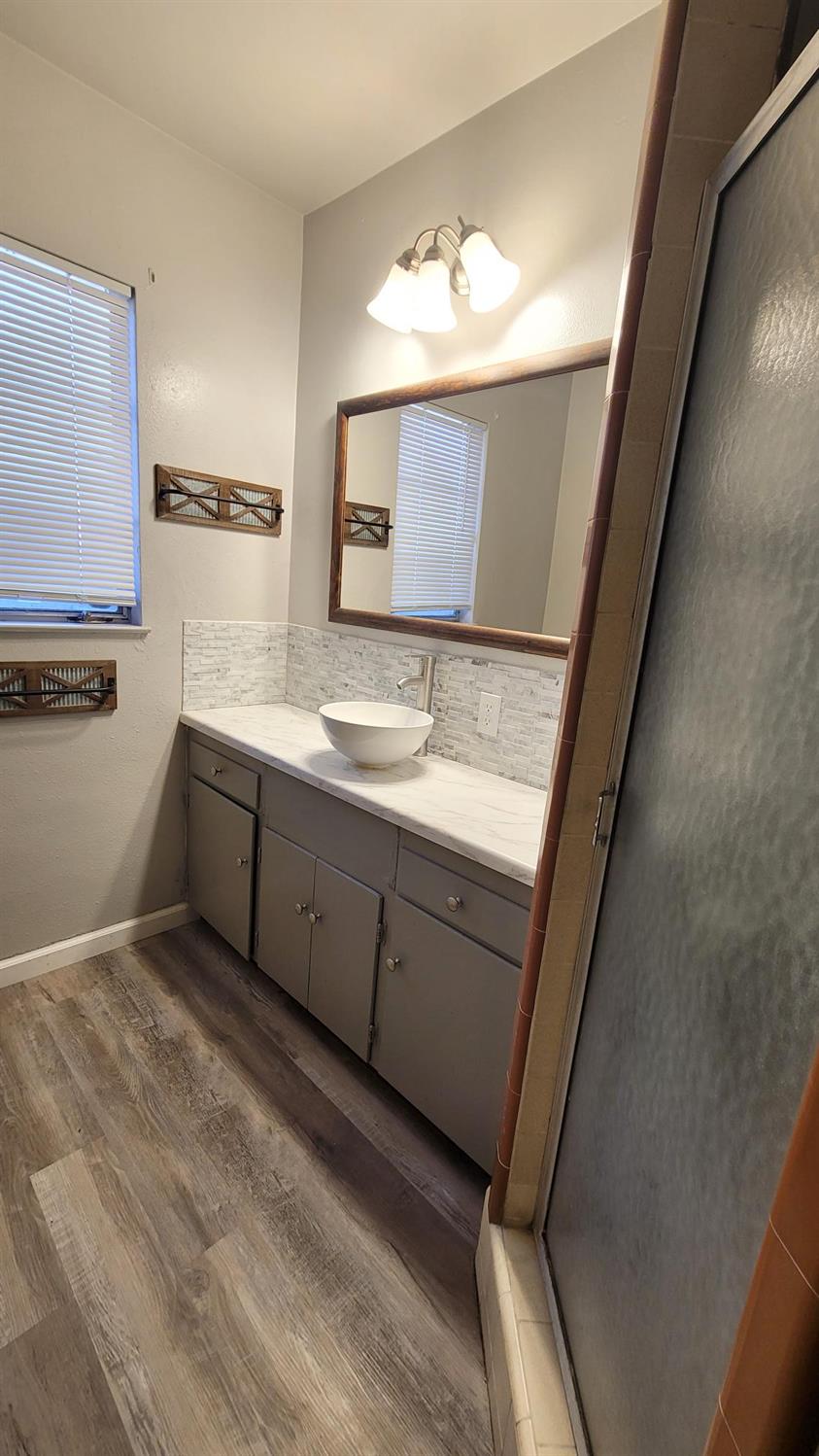 4259 N 4Th St, Fresno, CA 93726