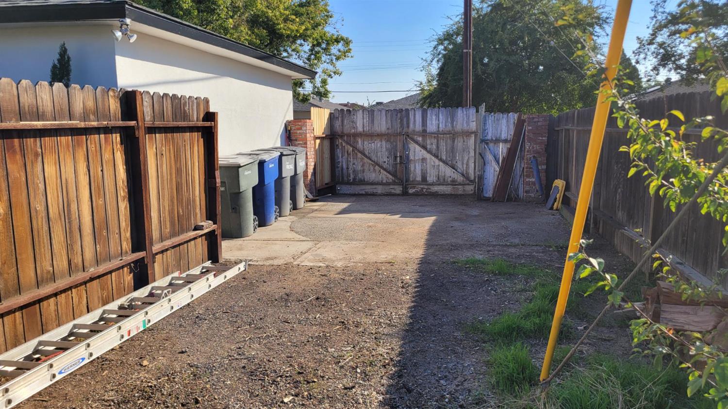 4259 N 4Th St, Fresno, CA 93726