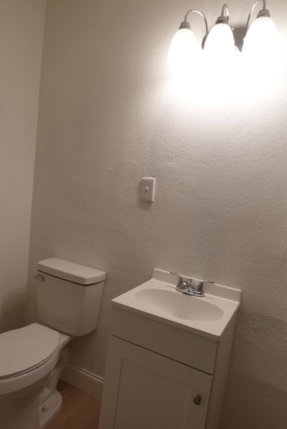 6043 Juanche Ave, Tranquillity, CA 93638