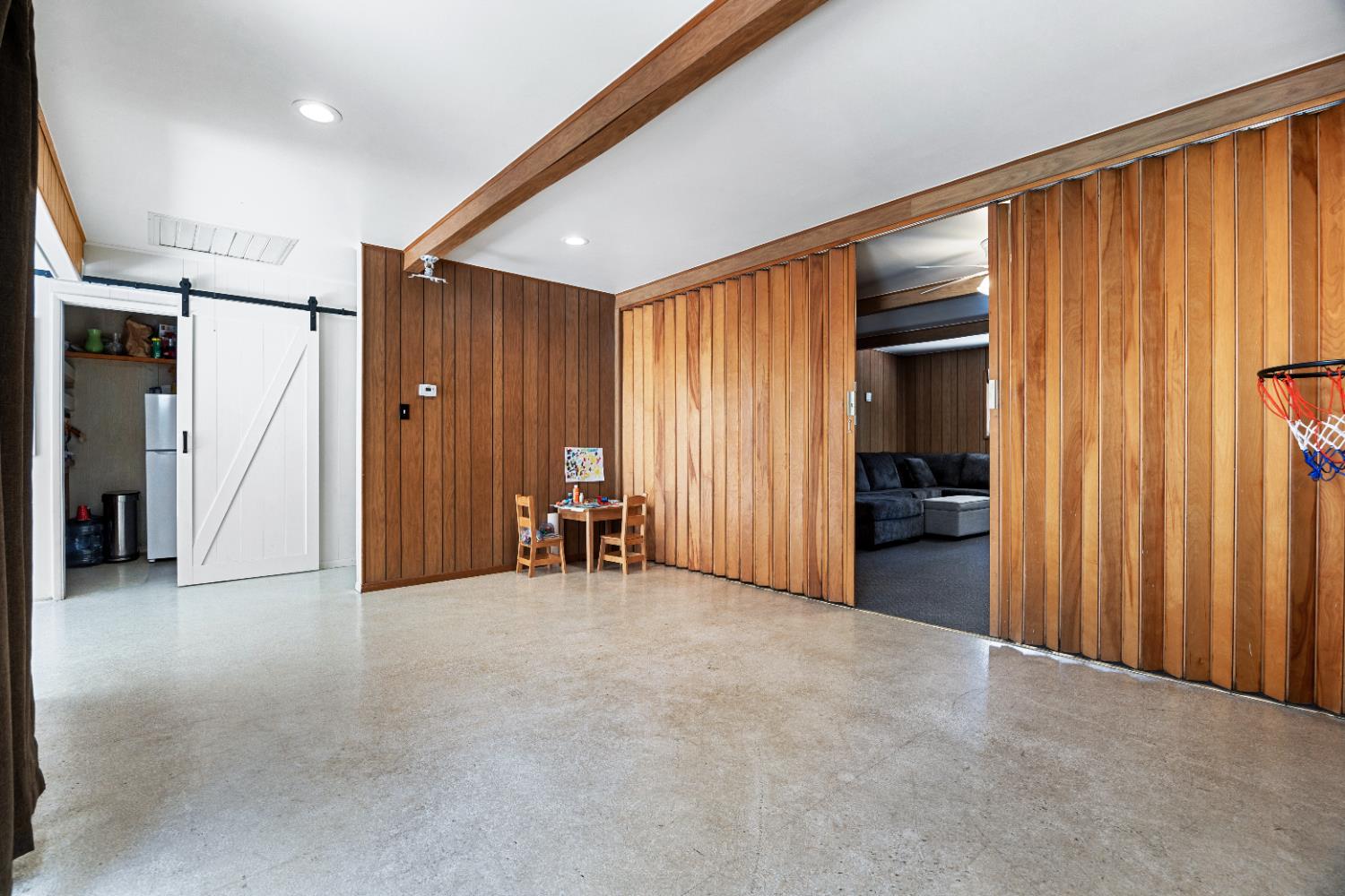 7747 E Nees Ave, Clovis, CA 93619