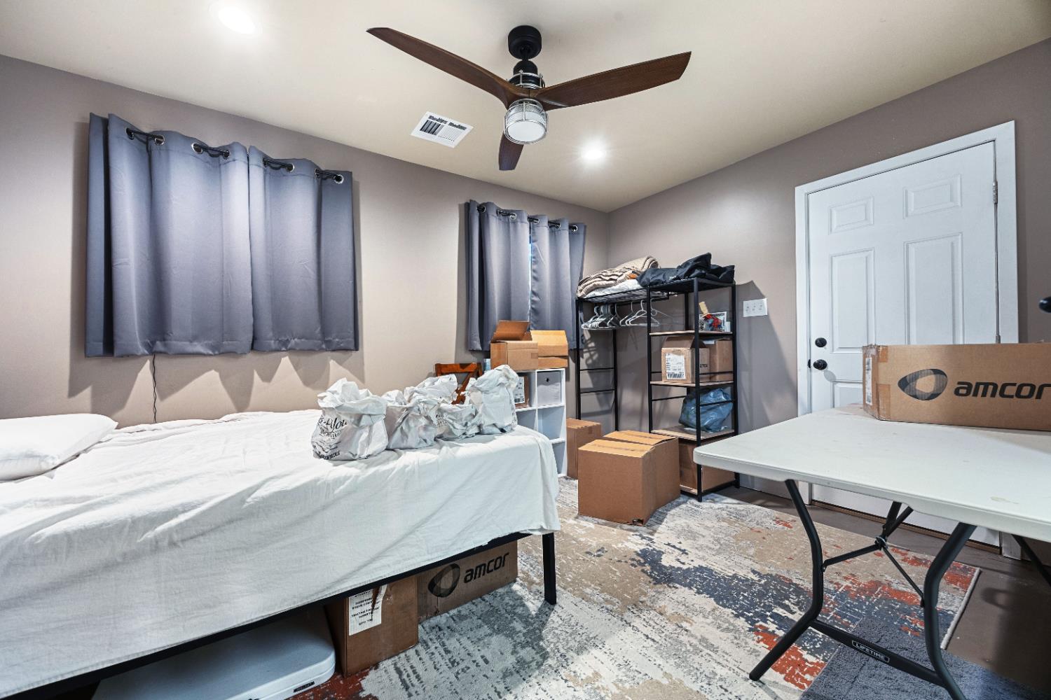 7747 E Nees Ave, Clovis, CA 93619