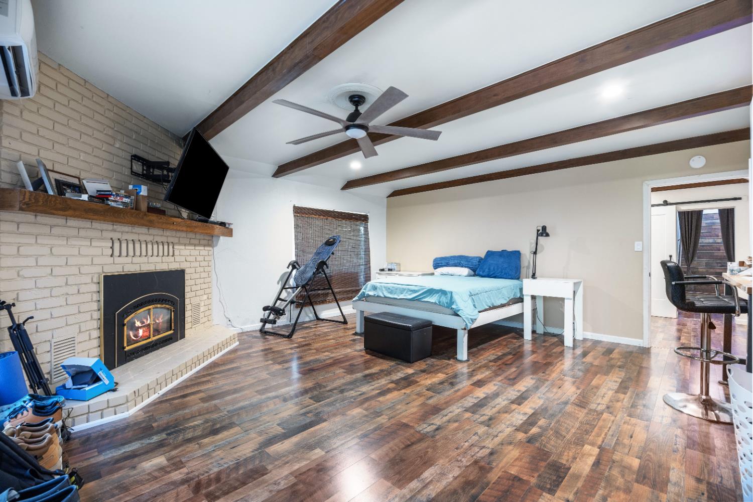 7747 E Nees Ave, Clovis, CA 93619