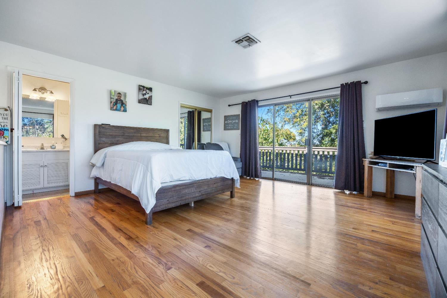 7747 E Nees Ave, Clovis, CA 93619